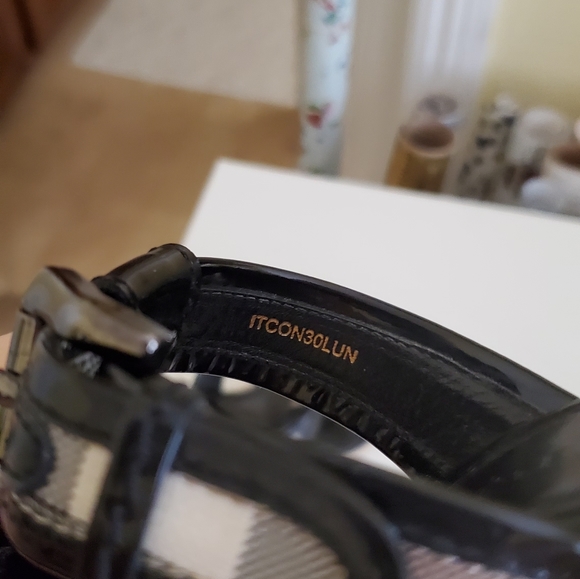 Burberry Wedges (Authentic) - Picture 7 of 7